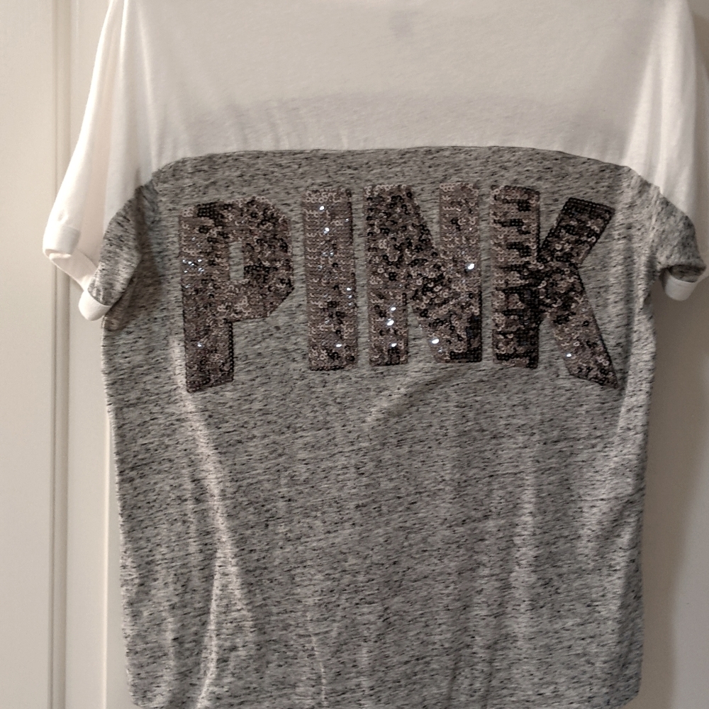 Pink Victoria's Secret t-shirt, sequin Large